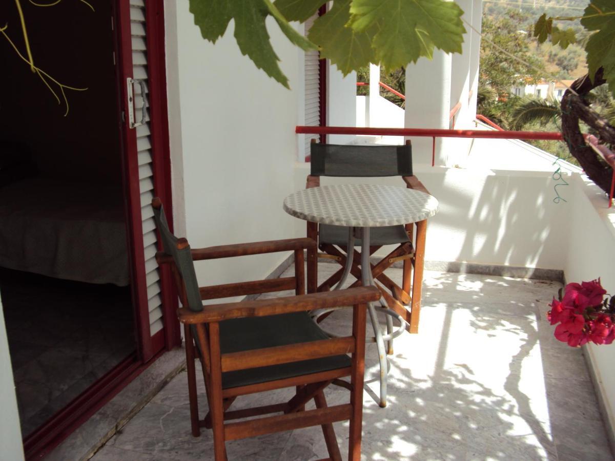 Irini Studios Plomari Exterior foto